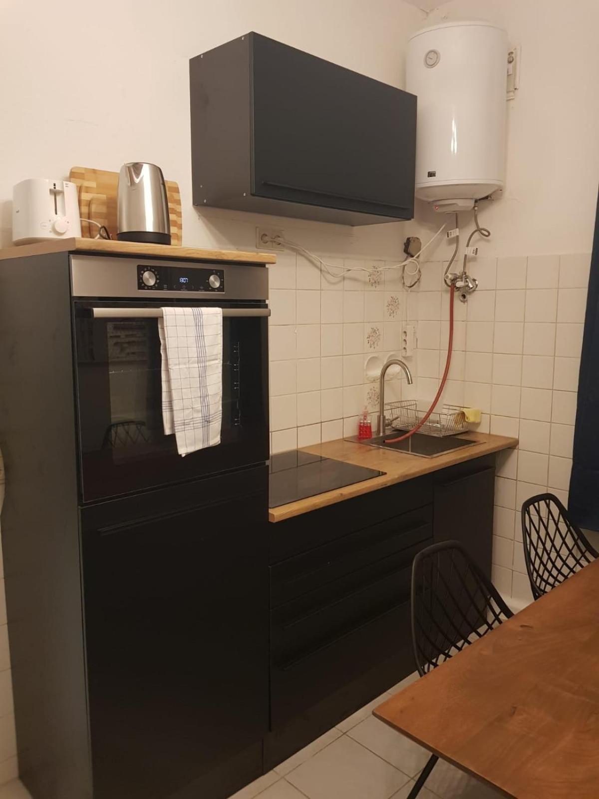 Schoene Monteurwohnung - Zentrum Apartment